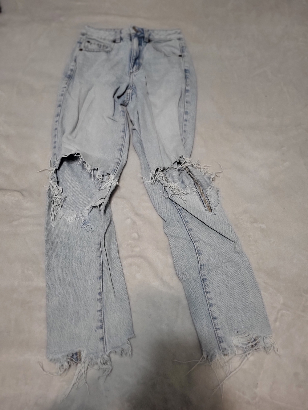 Garage 90s Straight Leg Ripped Jeans Light Wash Distressed Size 00 / 23
